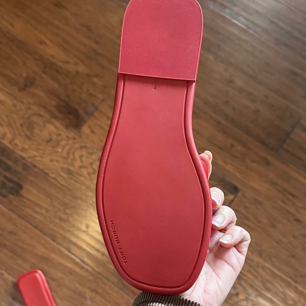 New!! Tory Burch Red and Gold Double T sport slide size 7 - Picture 4 of 9